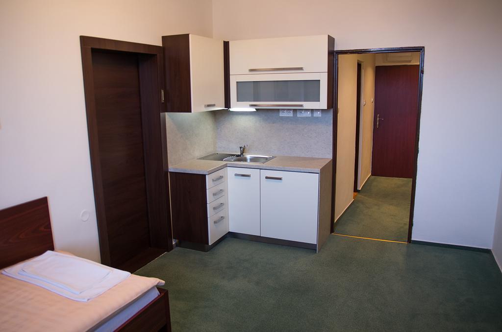Hotel Bothe Považská Bystrica Oda fotoğraf