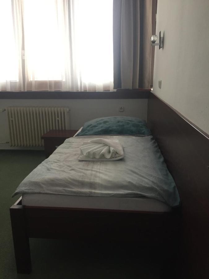 Hotel Bothe Považská Bystrica Dış mekan fotoğraf